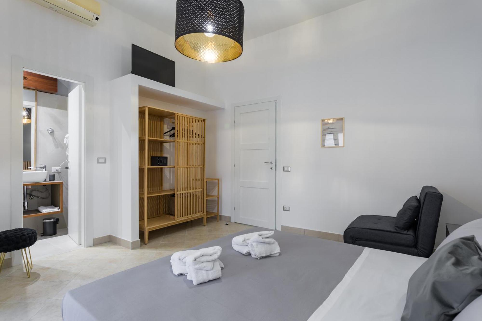 Vesuvio Plaza Room Ottaviano Exterior foto